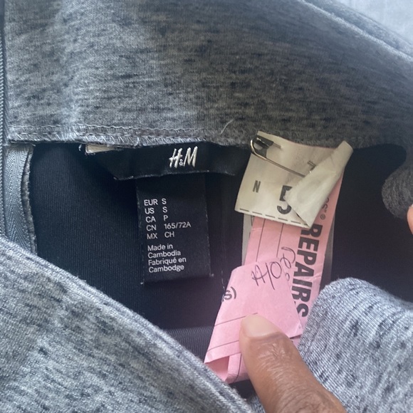 Grey Scuba Fabric Midi Pencil Skirt - Picture 3 of 4